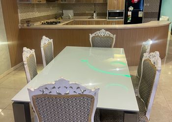 شاليه بملحق خارجي وجلسه خارجية