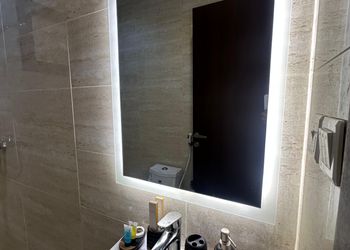 استديو بسرير ماستر وأثاث مريح 
