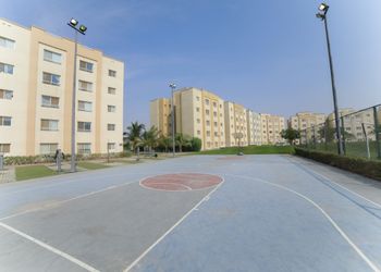 شقة بدخول ذاتي وثلاث غرف نوم 