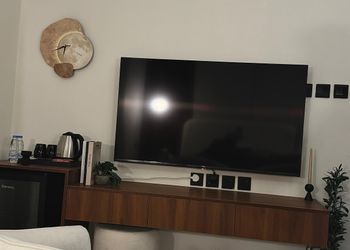 استديو بسرير ماستر وجلسة جانبية