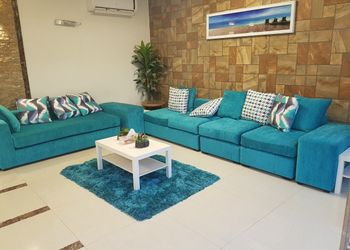 شاليه بمسطح اخضر