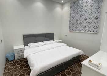 شاليه باطلالة زراعية ومسبح داخلي