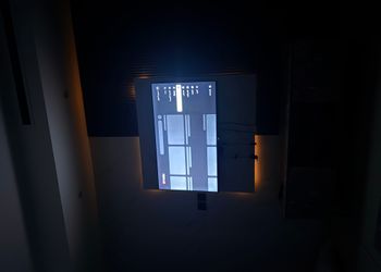 استديو بسرير ماستر وجلسة جانبية