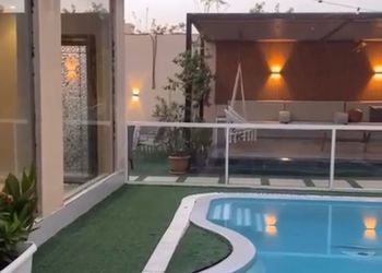 شاليه بمسبح وألعاب مائية