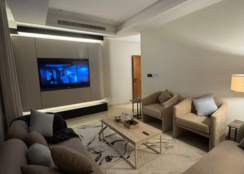 شقة بدخول ذاتي وتصميم أنيق 