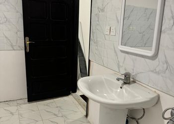 استوديو بسريرين مفردة