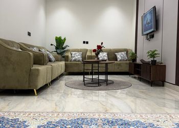 شقة بصالة و غرفتين نوم ومطبخ 
