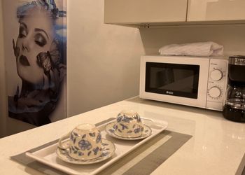 استديو بسرير ماستر وجلسة 