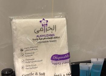 استديو بسرير فردي وجلسة 