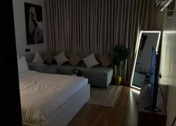 استديو بسرير ماستر