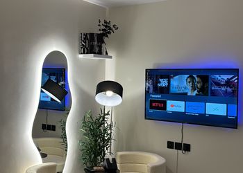 استديو راقي بدخول ذاتي 