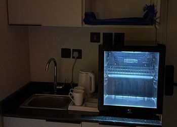 استديو بسرير ماستر