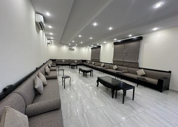 استراحة بمسطحات خضراء 
