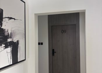 استديو بدخول ذاتي وسرير مريح 
