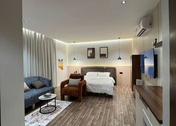 Studio with a master bed