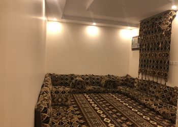 شقة بغرفتين نوم وصالة