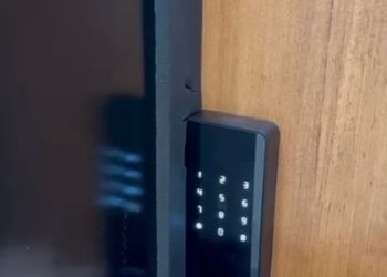 استديو هادئ بسرير ماستر 