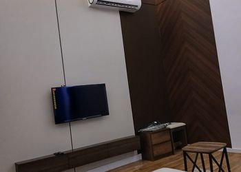 شقة بغرفتين نوم وصالة 
