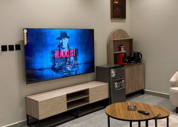 استديو هادئ بسرير ماستر 