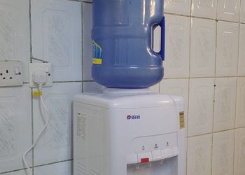 شقة بغرفتين نوم وصالة