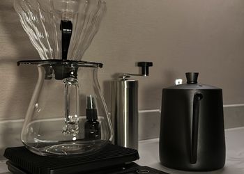 استديو بسرير ماستر وجلسة جانبية