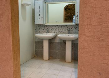 استراحة بجلسة خارجيه وخيمة