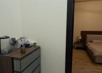 استديو هادئ بسرير ماستر 