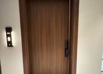 استديو هادئ بسرير ماستر 