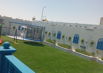 شاليه بصاله مطلة عالمسبح
