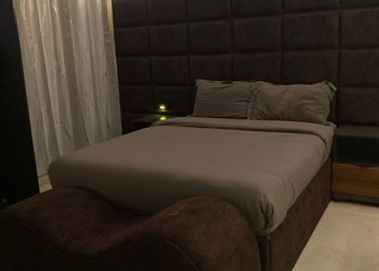 استديو بسرير ماستر