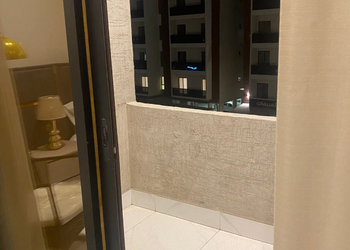 استديو هادئ بسرير ماستر 