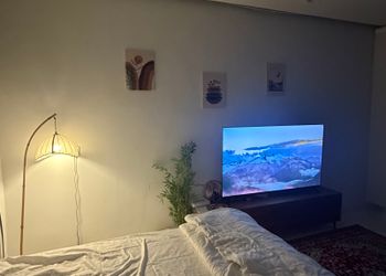 استديو بسرير ماستر