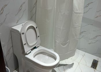 شقة بغرفتين نوم وصالة 