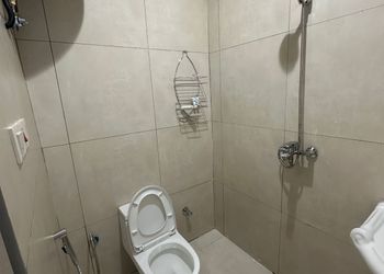 استديو بدخول ذاتي 