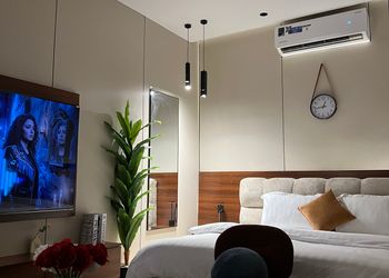 استديو فندقي بسرير ماستر و جلسه