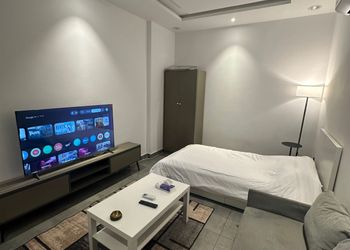 استديو بسرير مفرد ودخول ذاتي 