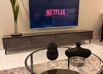 استديو هادئ بسرير ماستر 