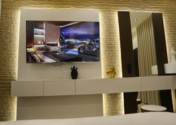 استديو بدخول ذاتي