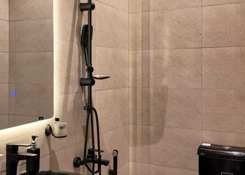 استديو بسرير ماستر وجلسة جانبية 
