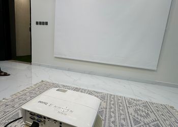 شقة بجلسة خارجية وغرفتين نوم