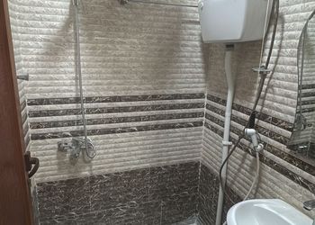 استديو هادئ بسرير ماستر 