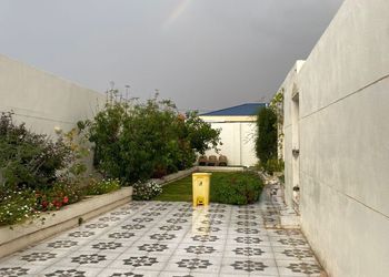 شالية انيق بمسبح و العاب اطفال