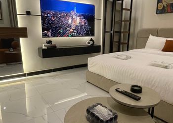 استديو هادئ بسرير ماستر 