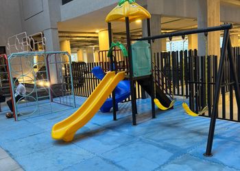 استديو بحوض استحمام انيق