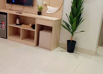 استديو بسرير ماستر وجلسة جانبية 