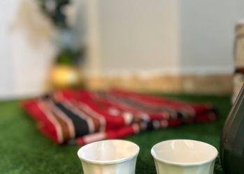 استديو مريح وبأثاث بسيط 