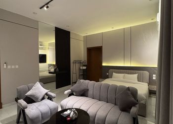 استديو بسرير ماستر ودخول ذاتي
