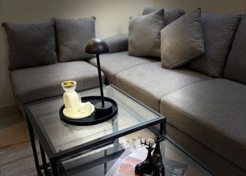 استديو بسرير ماستر