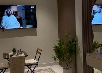 استديو هادئ بدخول ذاتي 
