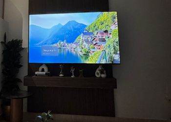 شقة بصالة مريحة ودخول ذاتي 